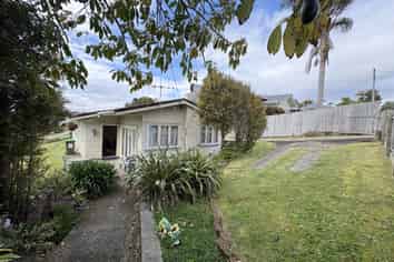 73 Fourth Avenue, Woodhill