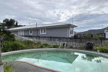 73 Fourth Avenue, Woodhill