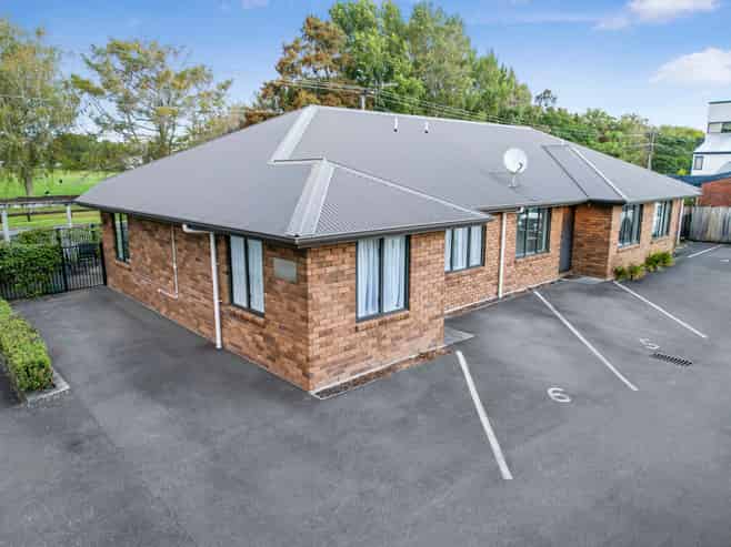 6/240 Old Farm Road, Hillcrest