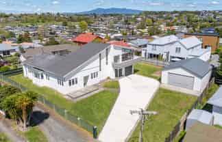 86 Dinsdale Road, Dinsdale
