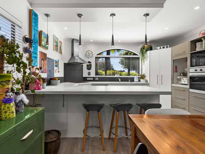 18 Delta Mews Place, Clive