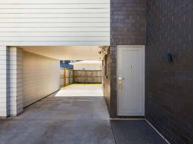 2/30 Beatty Street, Melville