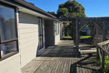 Hawkes Bay - Address withheld