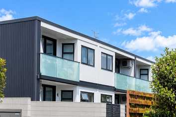 Auckland - Address withheld