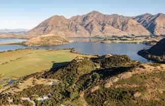 16 Emerald Bluffs Lane, Treble Cone/Mount Aspiring