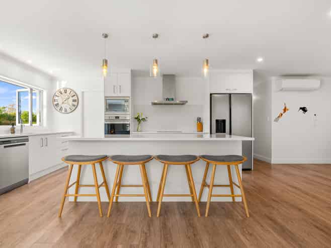 83 Reading Street, Greytown