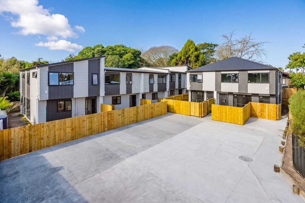 Your Ideal Family Rental in Pukekohe 1
