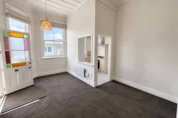 1B/1122 New North road, Mount Albert