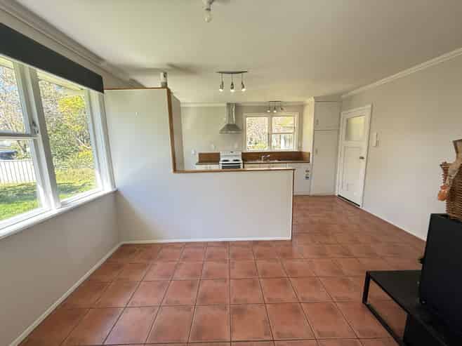 127 Thackeray Street, Trentham