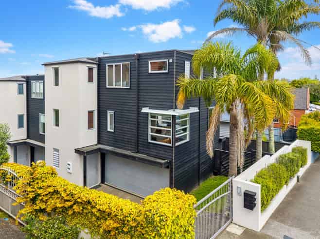 681A  Remuera Road, Remuera