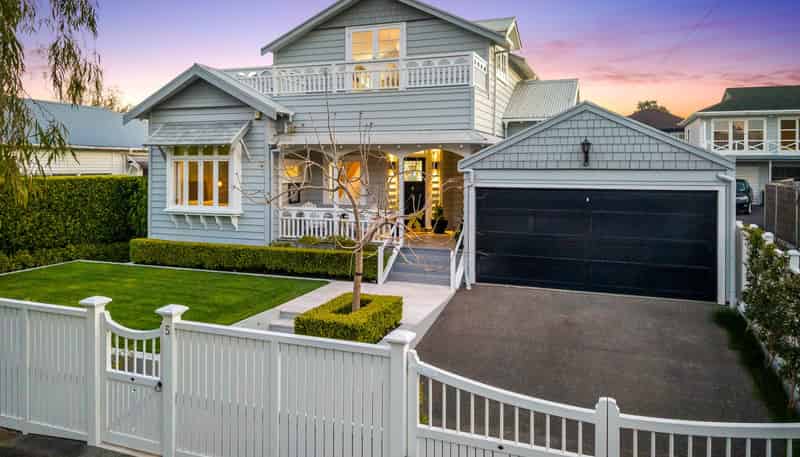 5 Highwic Avenue, Epsom