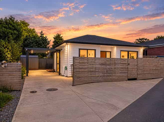 6C Gorrie Avenue, Epsom