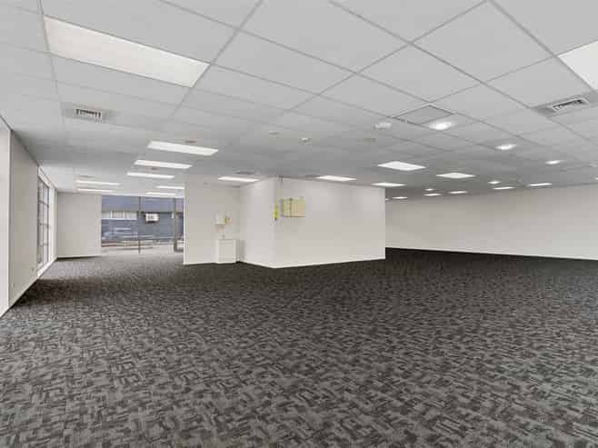High-Profile Office Near Christchurch Airport