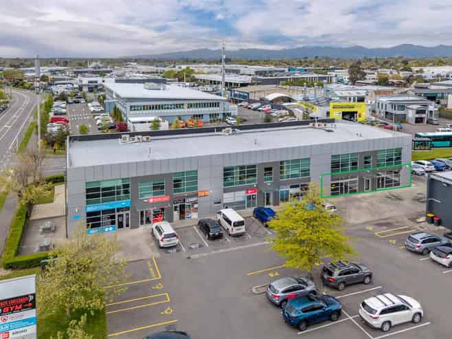 High-Profile Office Near Christchurch Airport