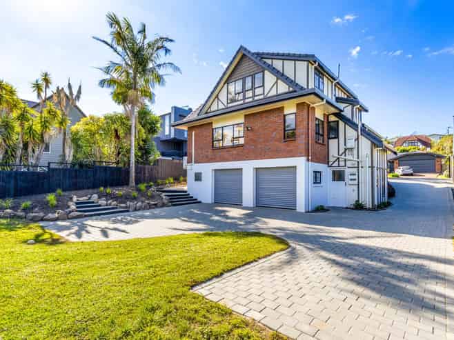 4 Eleanor Place, Blockhouse Bay
