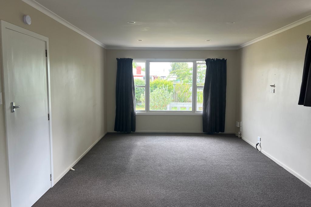 Secure 3 Bedroom in Allenton 4