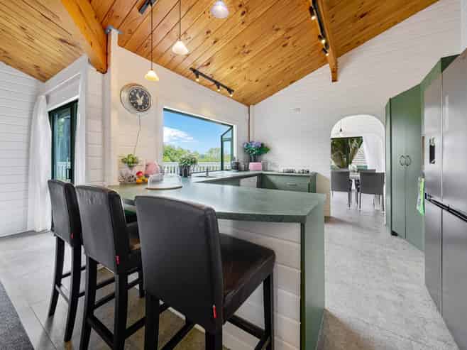 30 Coastal Heights, Stillwater