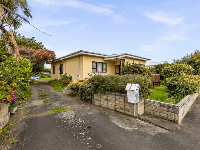8 Cassino Crescent, Onekawa