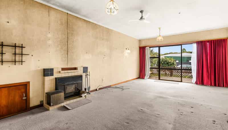 8 Cassino Crescent, Onekawa