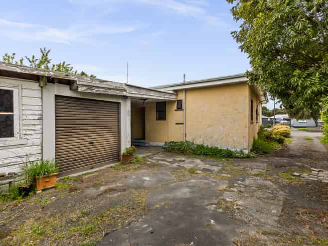8 Cassino Crescent, Onekawa
