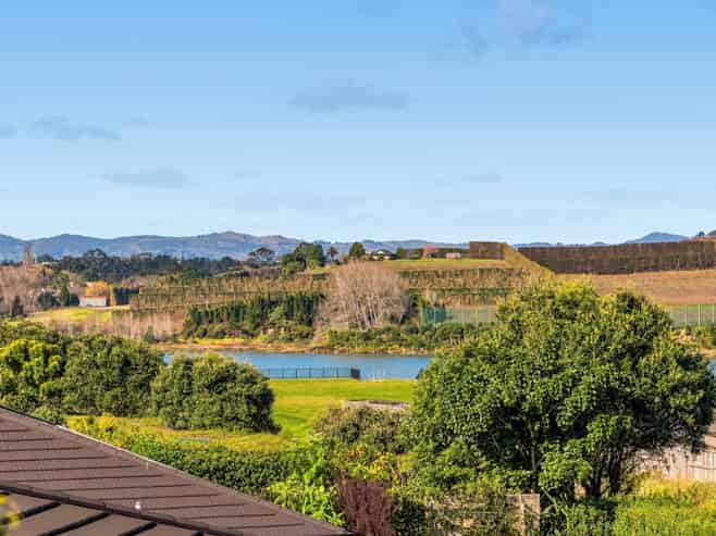 16 Vantage Place, Omokoroa
