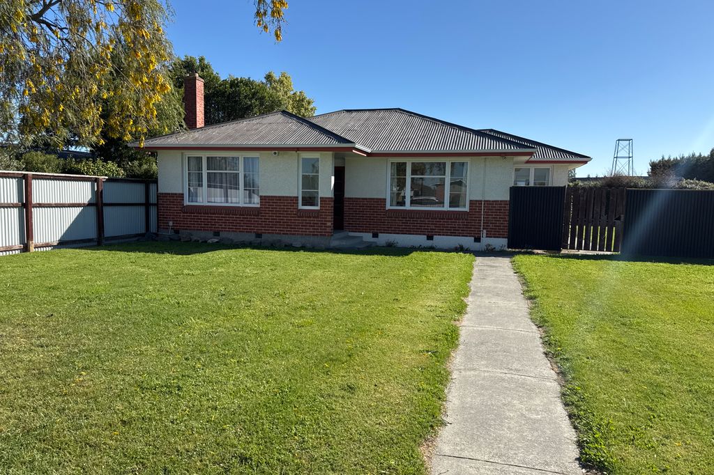 3 Bedroom family home 1