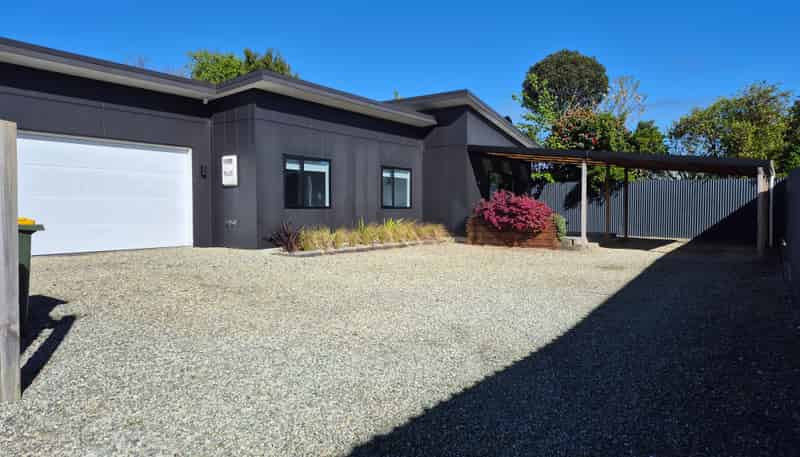 121 Bealey Street, Hokitika