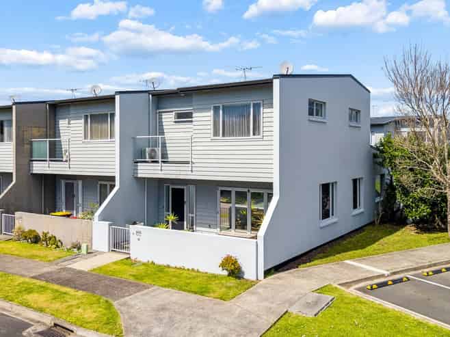 41 Mandival Avenue, Flat Bush