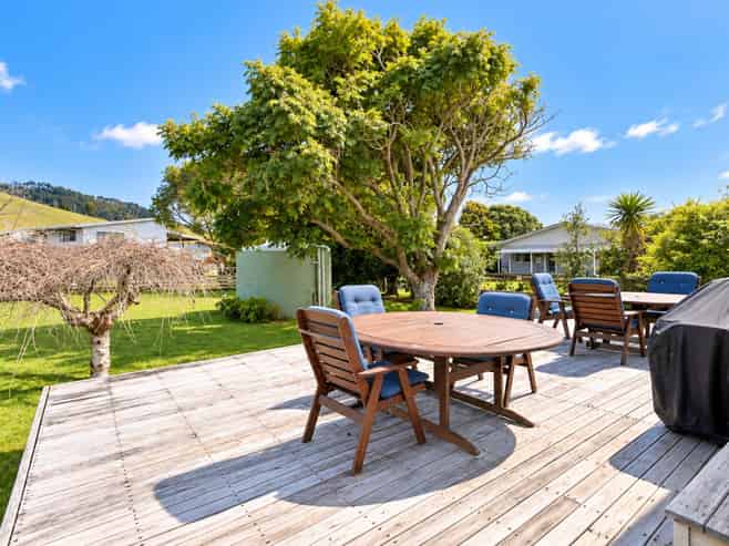 2 Stingray Crescent, Whiritoa