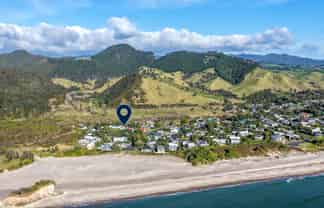 2 Stingray Crescent, Whiritoa