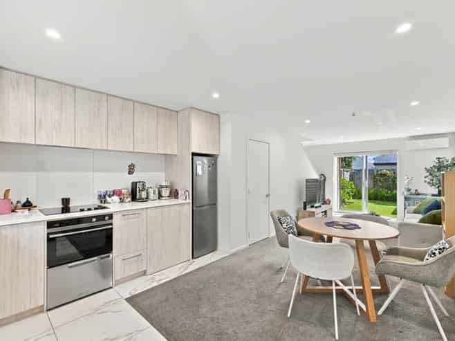 9/48 Ward Street, Addington