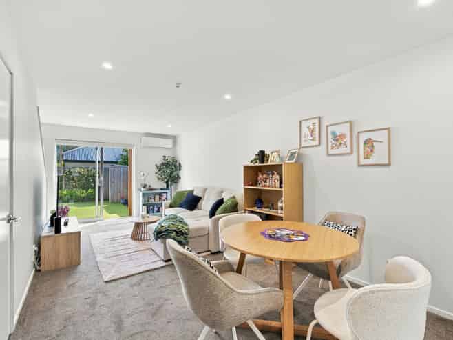 9/48 Ward Street, Addington