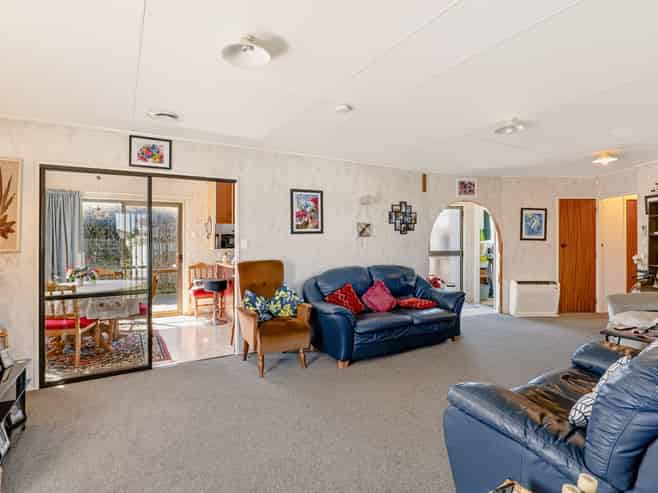 16 Manuka Place, Hawera