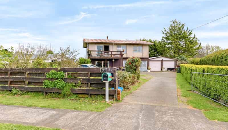 23 Castle Street, Eltham