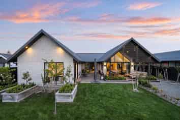 2 Tabor Place, Lincoln