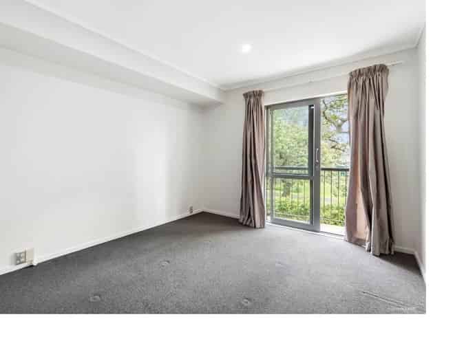 36S Eric Paton Way*, Saint Johns