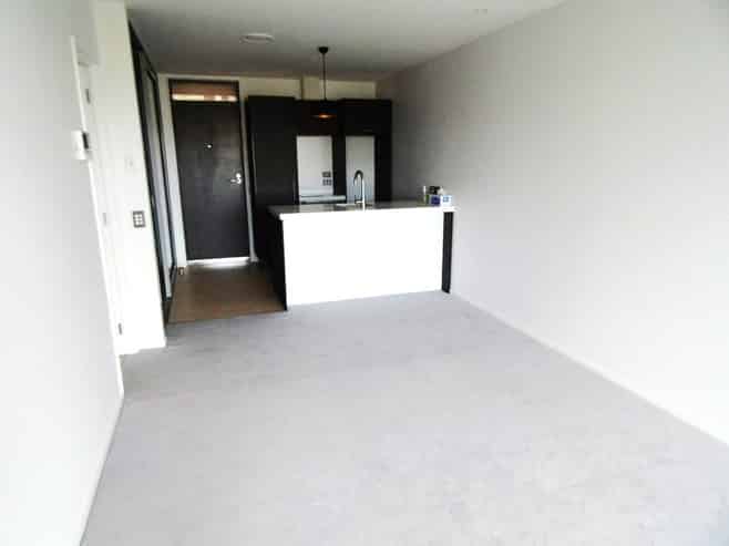 411/5 Howe Street, Newton