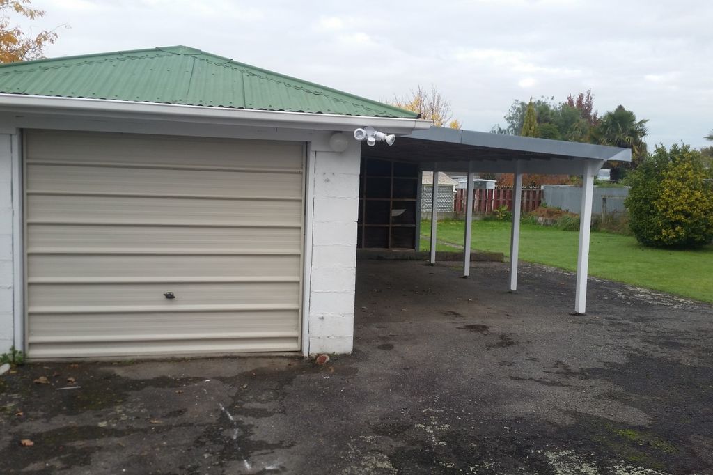 KITCHENER ST, MSTN - 3 BDRMS- $530 P/W 5