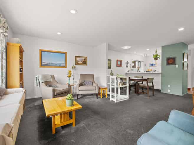 2/32 Picton Avenue, Riccarton