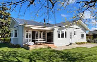 83 Thompson Road, Havelock North