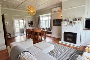 83 Thompson Road, Havelock North