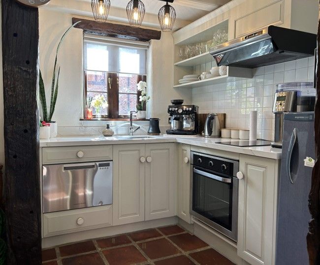 2-bed, 2-bath apartment in Monaco 3