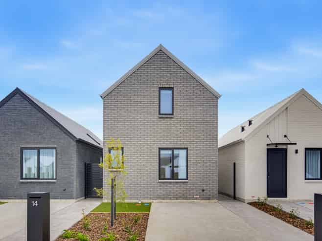 13/160 Mazengarb Road, Paraparaumu