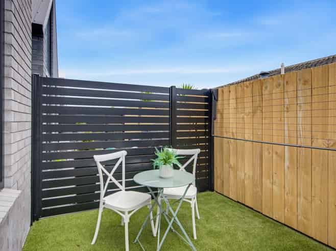 13/160 Mazengarb Road, Paraparaumu