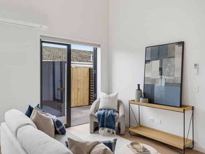 13/160 Mazengarb Road, Paraparaumu