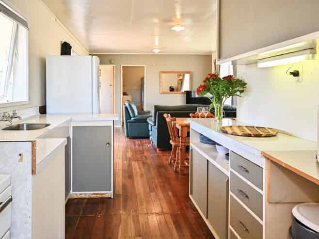 18 Lochiel Street, Mahia