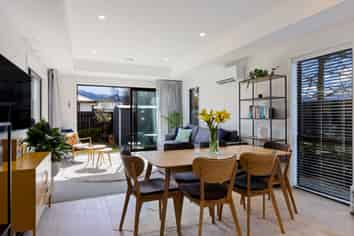 11 Red Cottage Drive, Lake Hayes