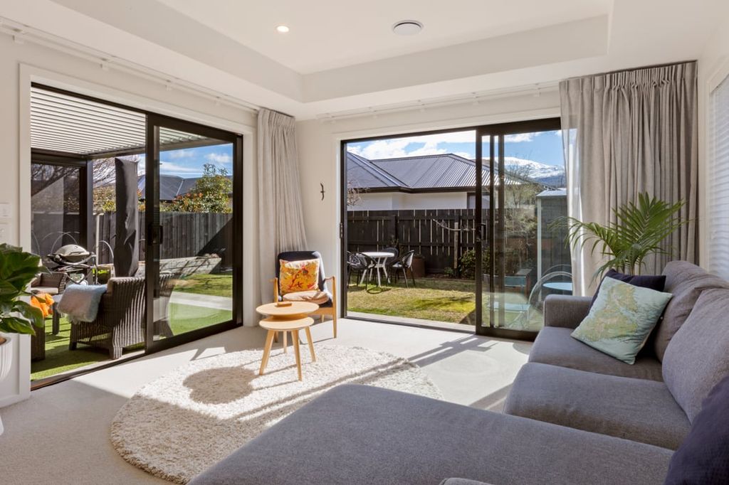 11 Red Cottage Drive 5