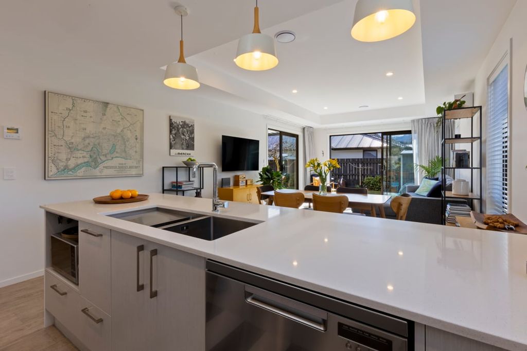 11 Red Cottage Drive 3