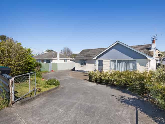 20 Avenue Road, Foxton